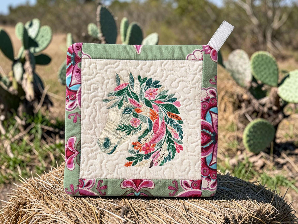 Pot Holder- Horse Edition